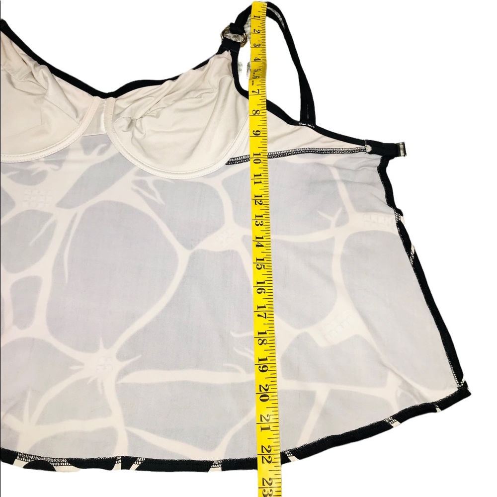 Tara Grinna Tankini - Picture 7 of 8